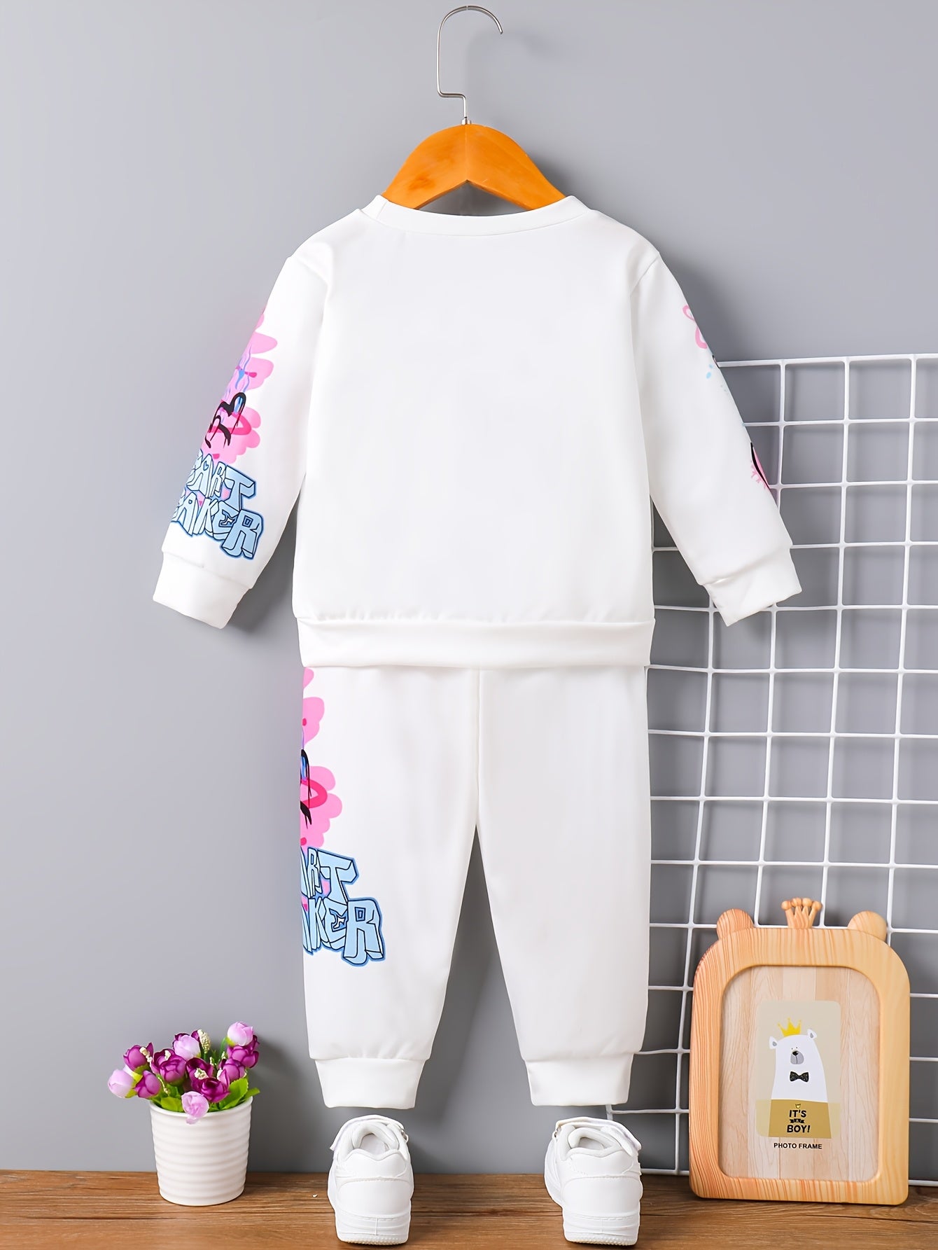 Baby Girl Outfit Set 4pcs Newborn Pants Set Suitable for 0-4 Years Old, Perfect for Outdoor