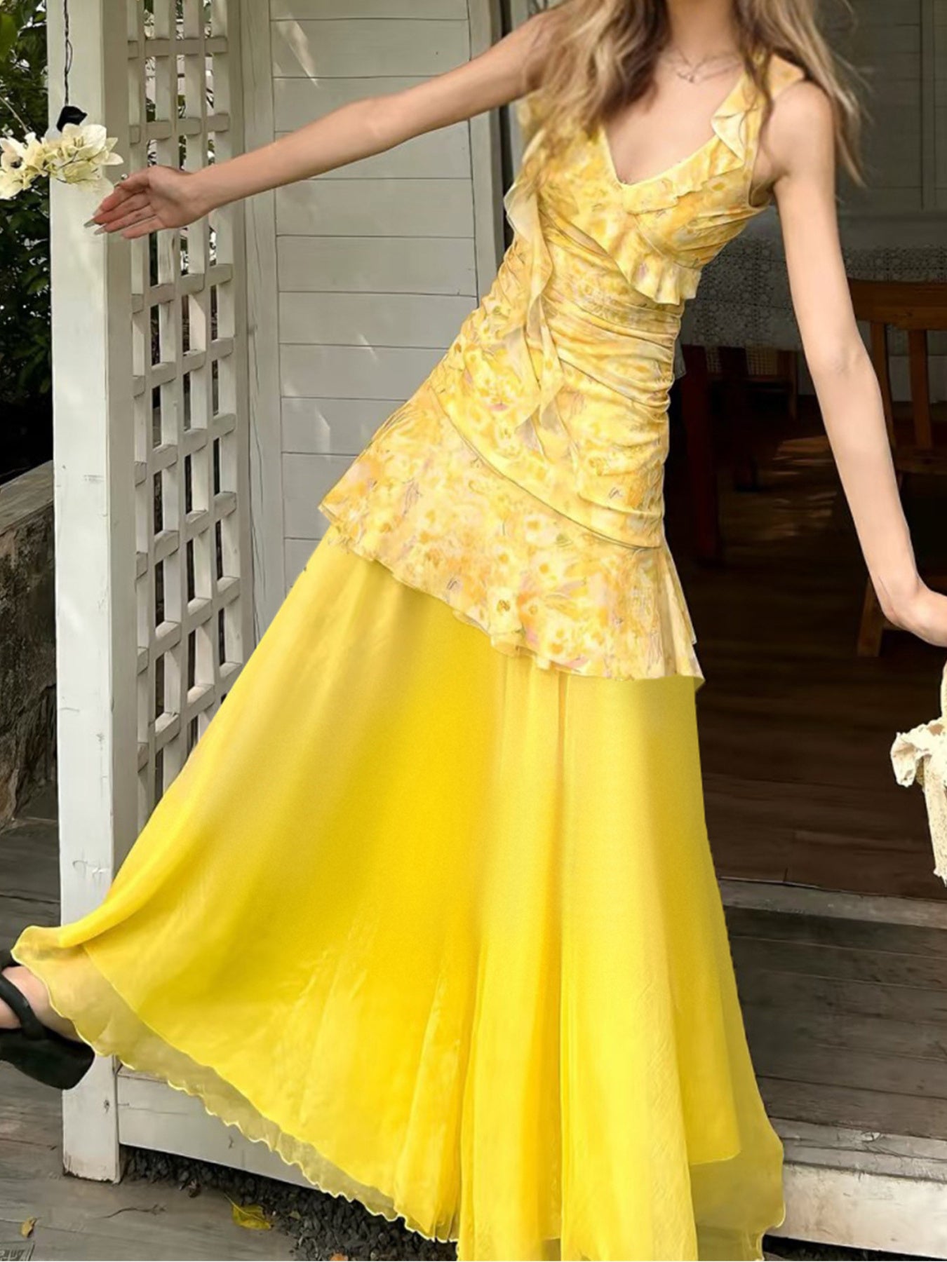 Scacto Women'S Elegant French Chic Camisole Midi Dress | Soft Fabric Classic Fit with Irregular V-Neck and Floral Print, Trendy High Waist Mesh Patchwork Design, Perfect for Spring Summer Weekend Errands and Casual Friday, Li