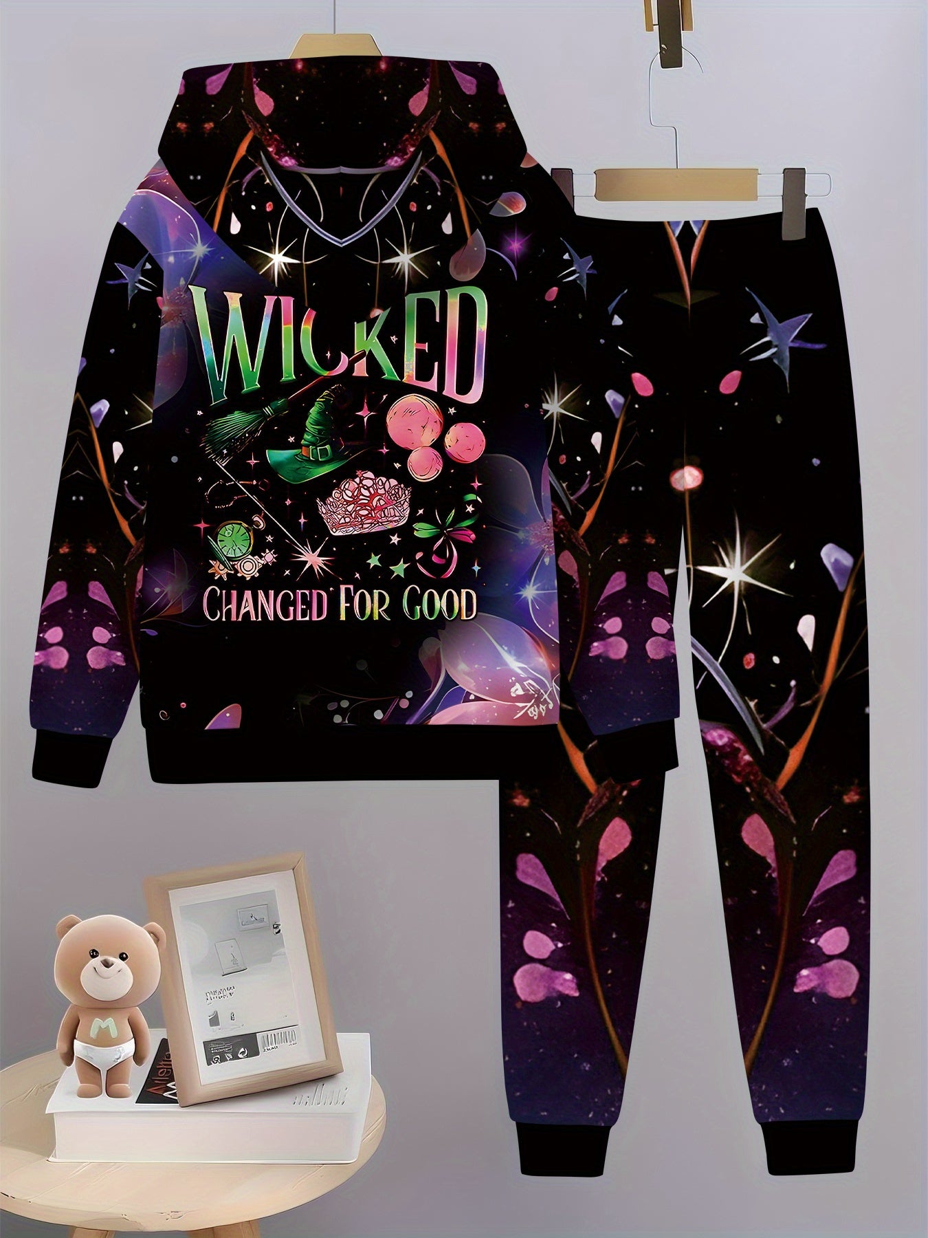 Wicked Themed 2pcs Girls' 3D Print Hoodie and Pants Set, Fashionable Casual Outfit, 100% Polyester Suitable for Girls Going Out, Perfect Gift for Girls, Perfect for Outdoor