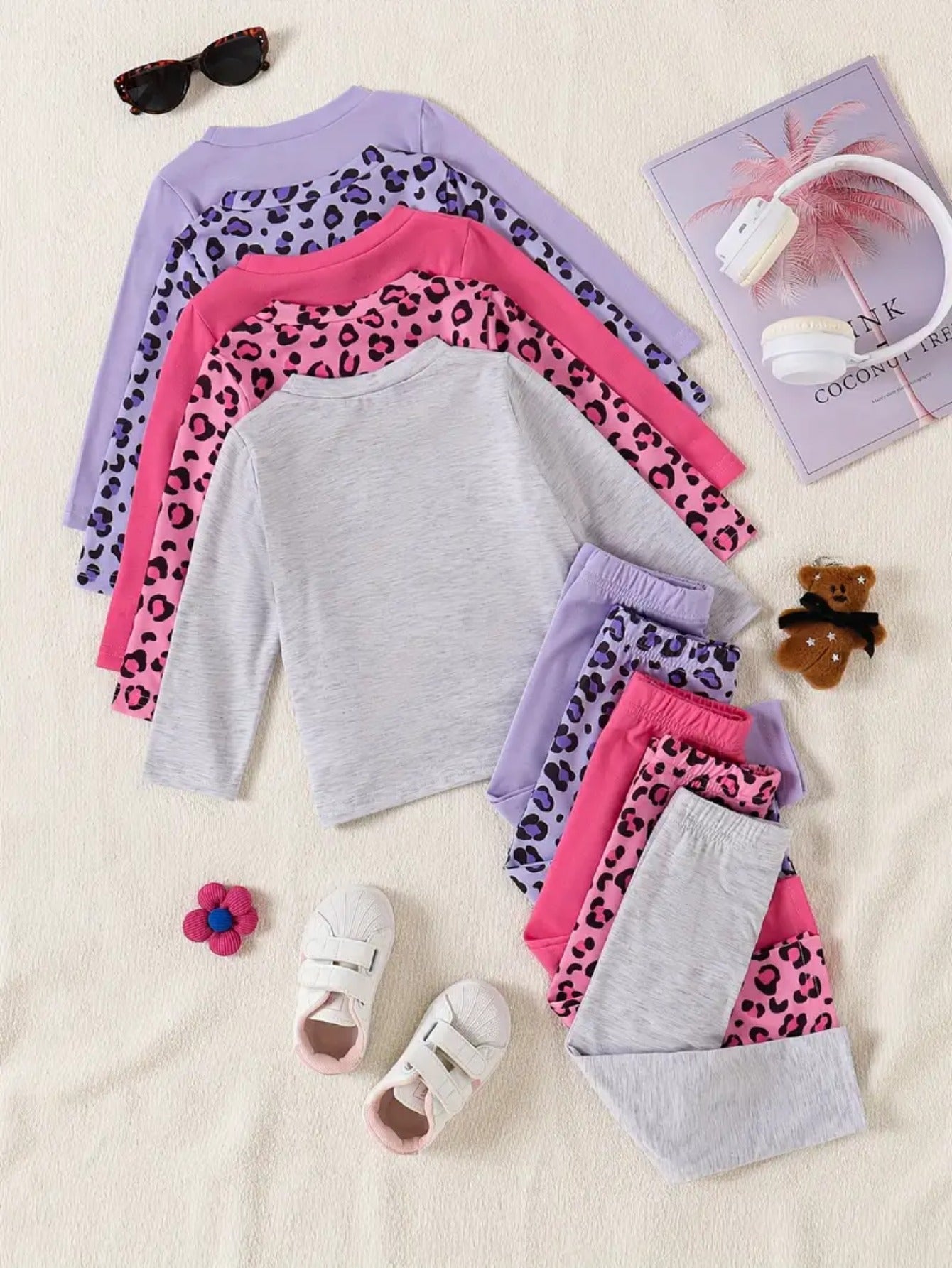 Girls' casual long-sleeved shirt and pants set, one sets randomly included, 2pcs included. adorable and sweet heart-shaped letter printing, suitable for spring, autumn, daytime or outdoor sportswear, highly suitable for outdo