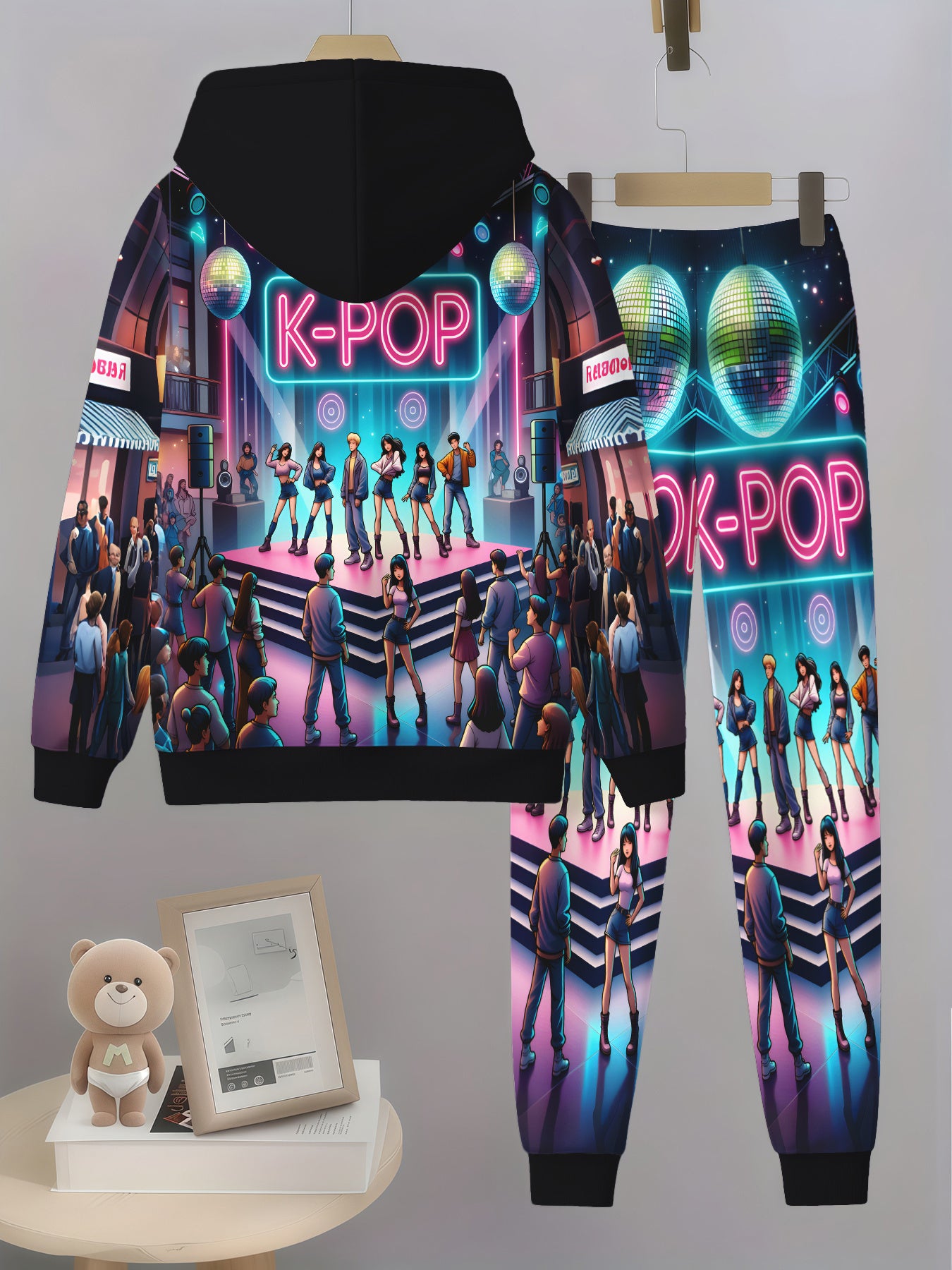 Girls 2pc K Pop Anime 3D Printed Hooded Sweater And Sweatsuit Set With Pockets Machine Washable Winter Wear