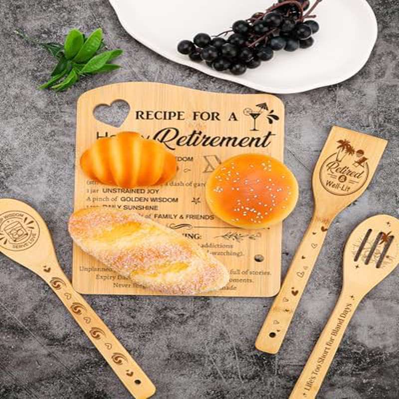Retirement Gift for Women - Cutting Board with Recipe Book & Retirement Age Number (.. 2025) - Kitchen Board for Retirees, Chefs, Teachers - Meaningful for Farewell Parties & Use