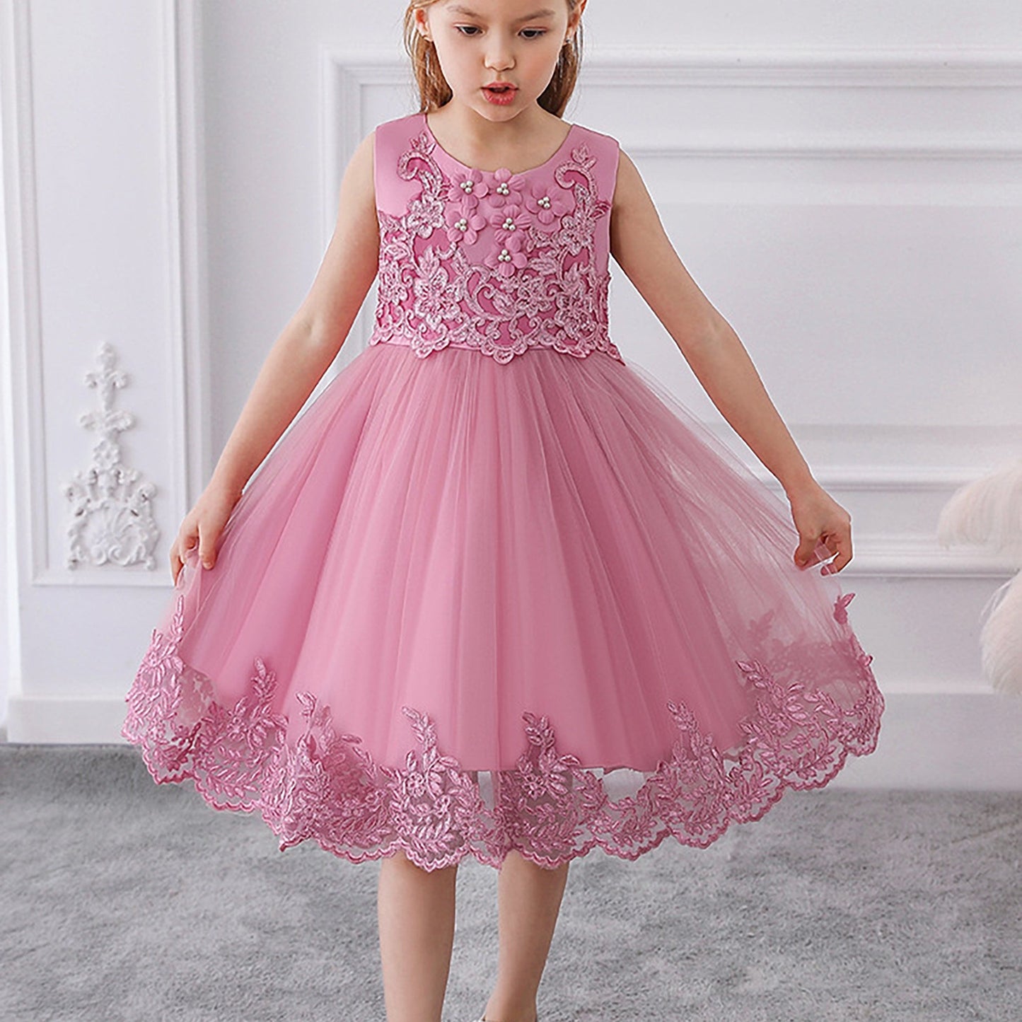 [Princess Dress for Girls] Elegant Girls' Sleeveless Princess Dress with Floral Lace Embroidery & Tulle Skirt | Sweetheart Neckline, Fitted Bodice, Ruffled Hem, Perfect for Weddings, Parties & Special Occasions, Wedding Guest