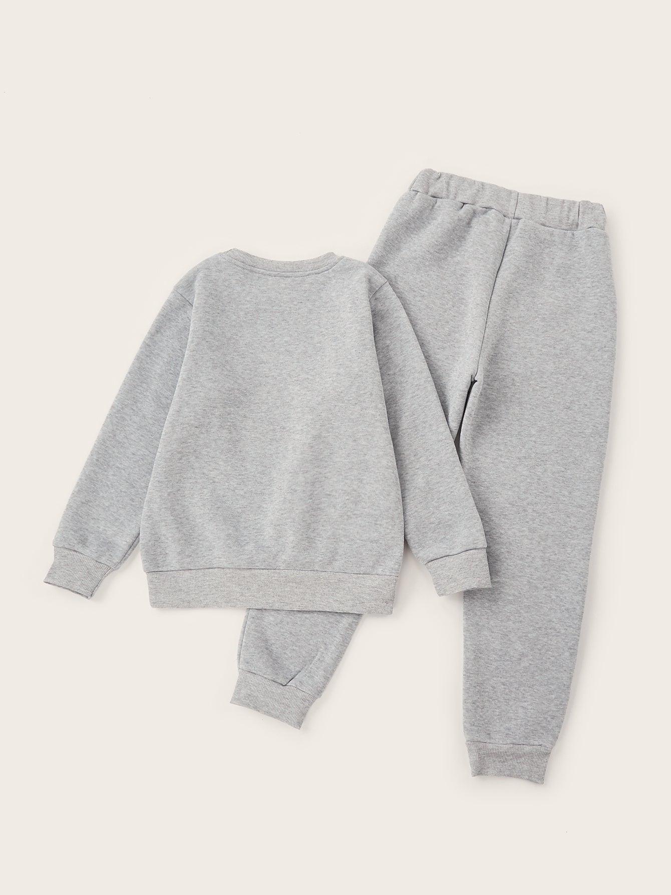 Girls' Cozy Gymnastics Watercolor Print Sweatshirt Set - Black with Vibrant Heart Design, Perfect for Outdoor Activities, Casual Wear, Allseason Comfort, Gymnastics Outfit|Playful Print|Stretchy Fabric