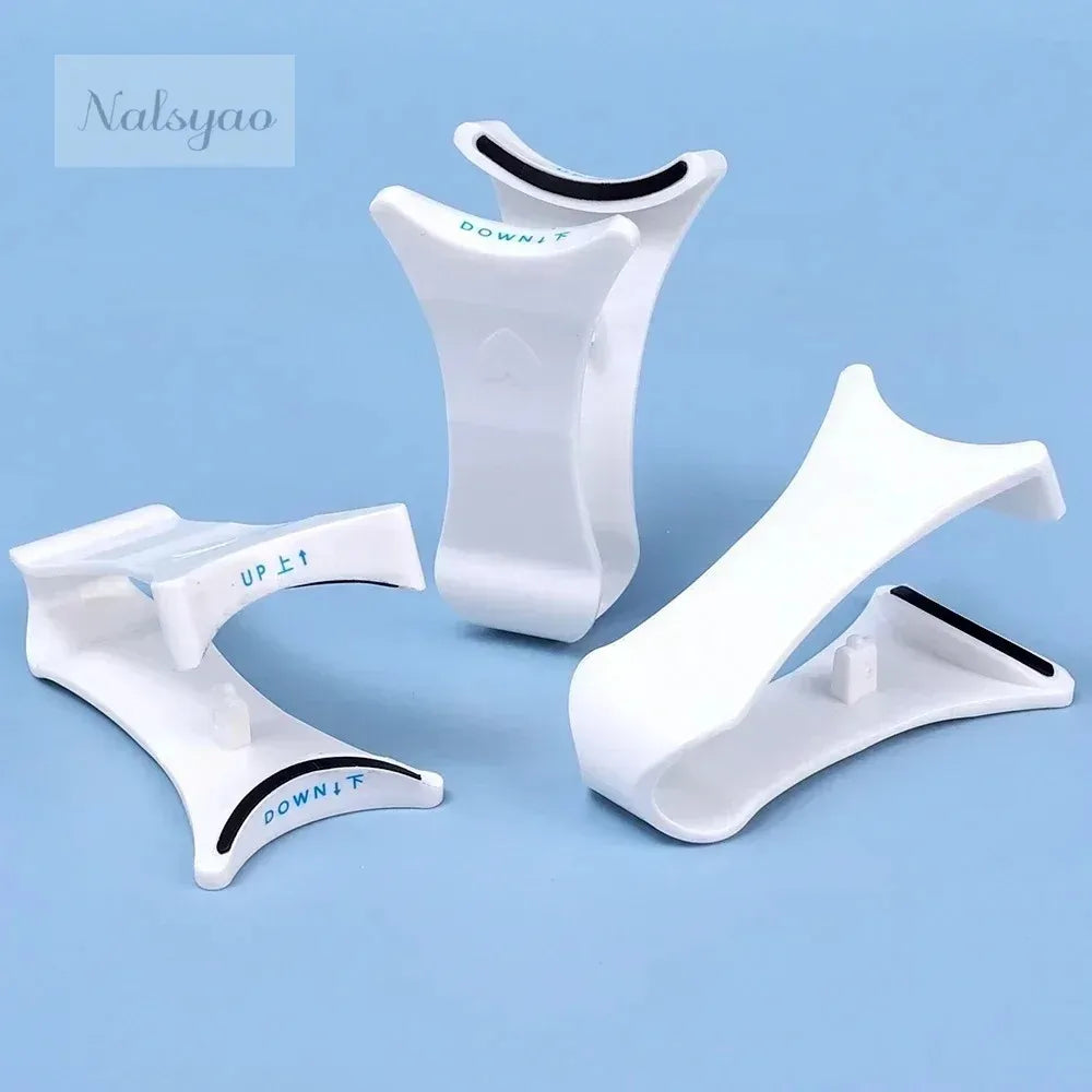 New Quantum Magnetic Eyelash Curler Reusable Eyelashes Applicator Portable False Eyelash Assist Makeup Tools Accessories