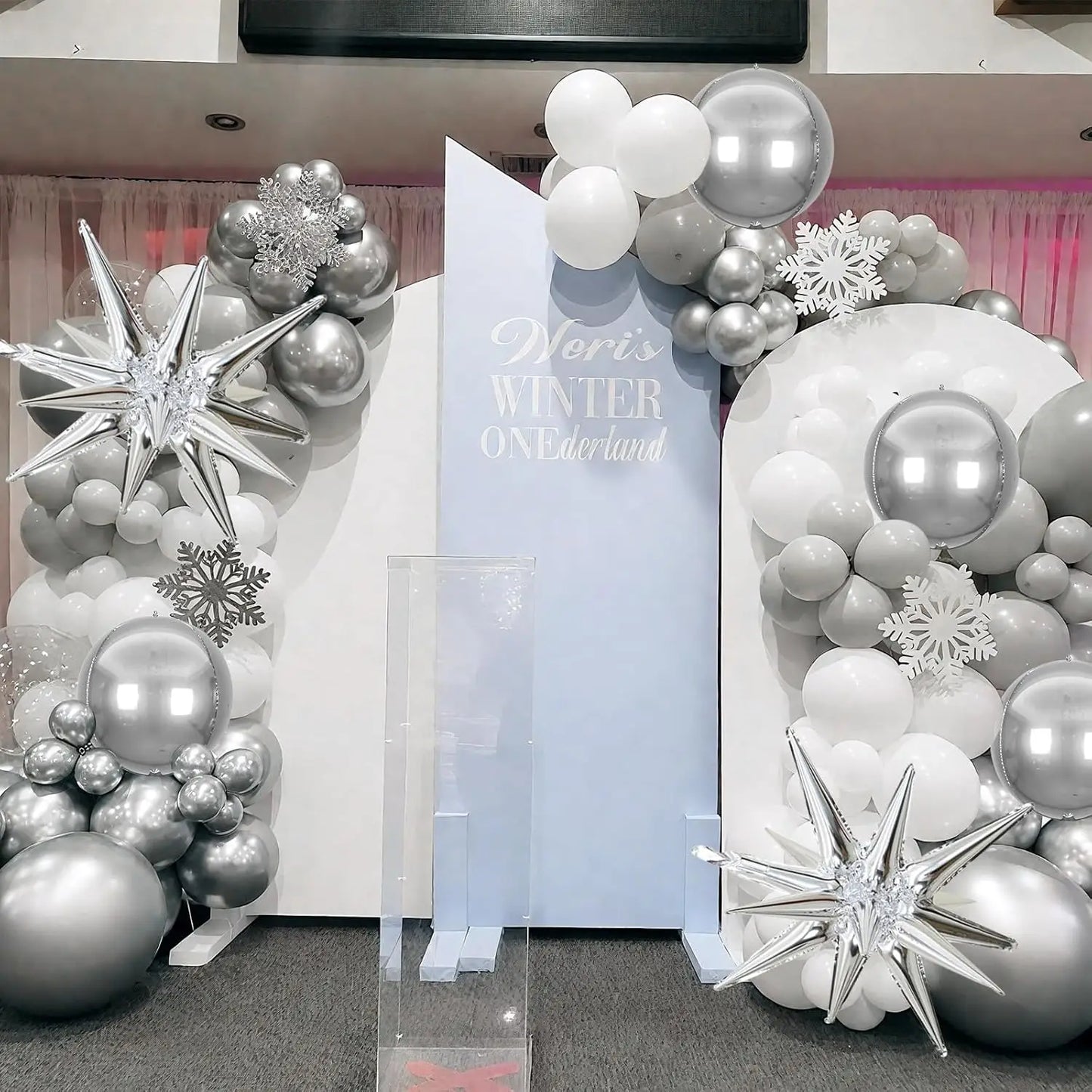 100 Piece Latex Balloon Decoration Set With Star Arch