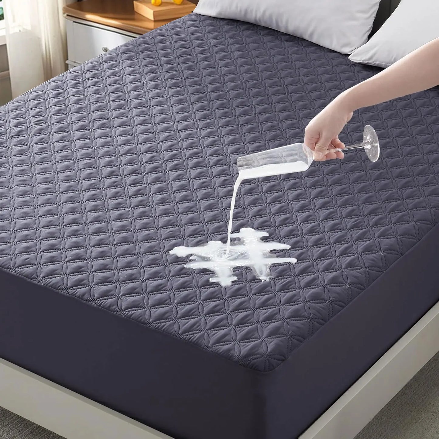 Tatting Waterproof Mattress Protector Noiseless Deep Pocket
