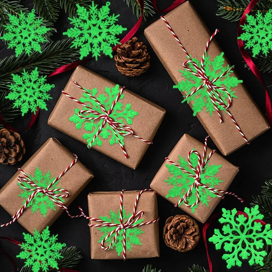 Hign-Concerned Glow In The Dark Snowflake Ornaments