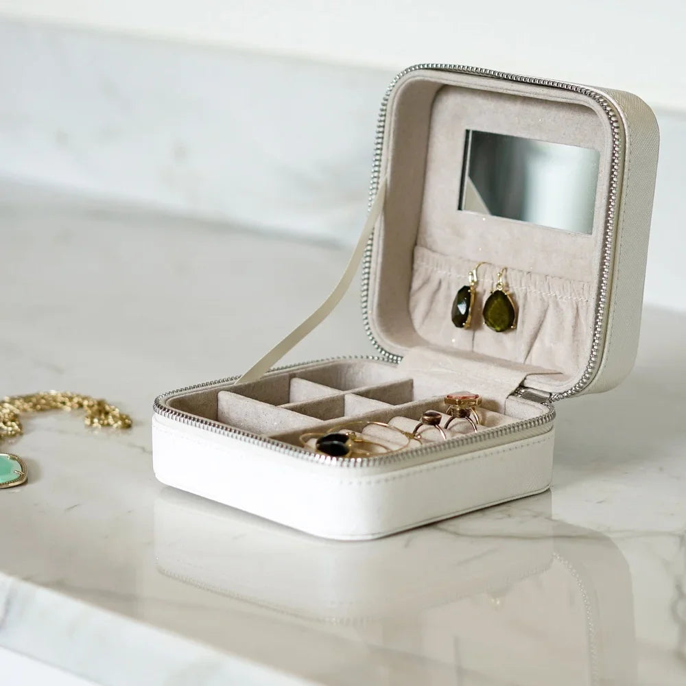 Hign Concerned Jewelry Travel Case Synthetic Leather