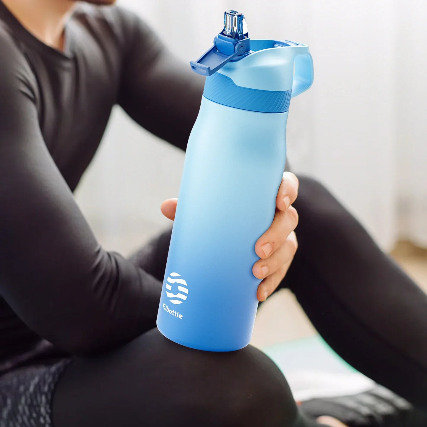 Fjbottle 710ml Stainless Steel Vacuum Insulated Water Bottle with Straw Leak Proof Thermal Flask for Sports