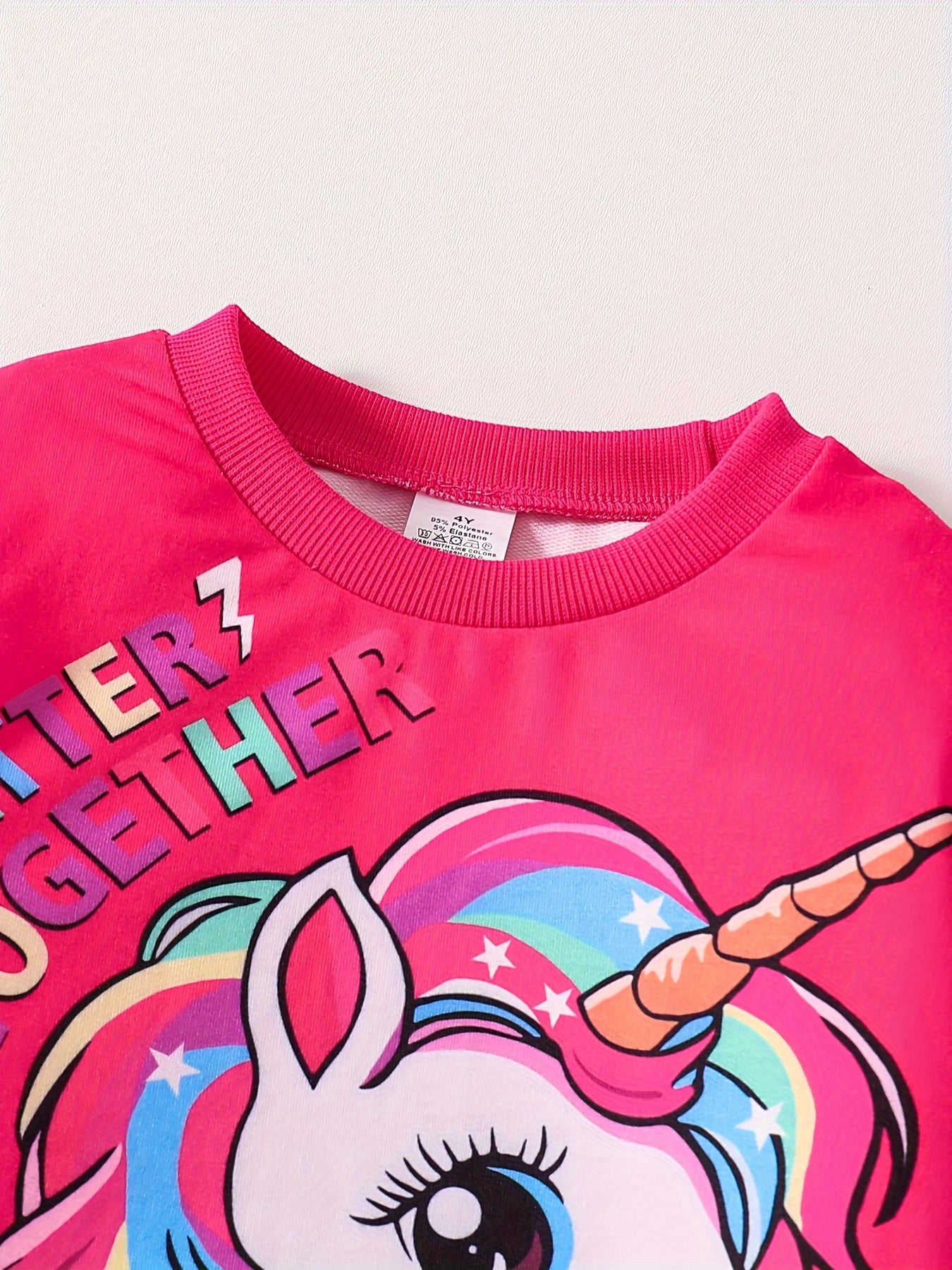 [Soft Girls' Two-Piece Set] Comfortable & Soft Two-Piece Set for Girls | Long-Sleeve Rainbow Horse & Star Print Sweatshirt with Elastic Waist Jogger Pants - Fashionable Activewear for Sweet Street Style & Outdoor Casual Wear