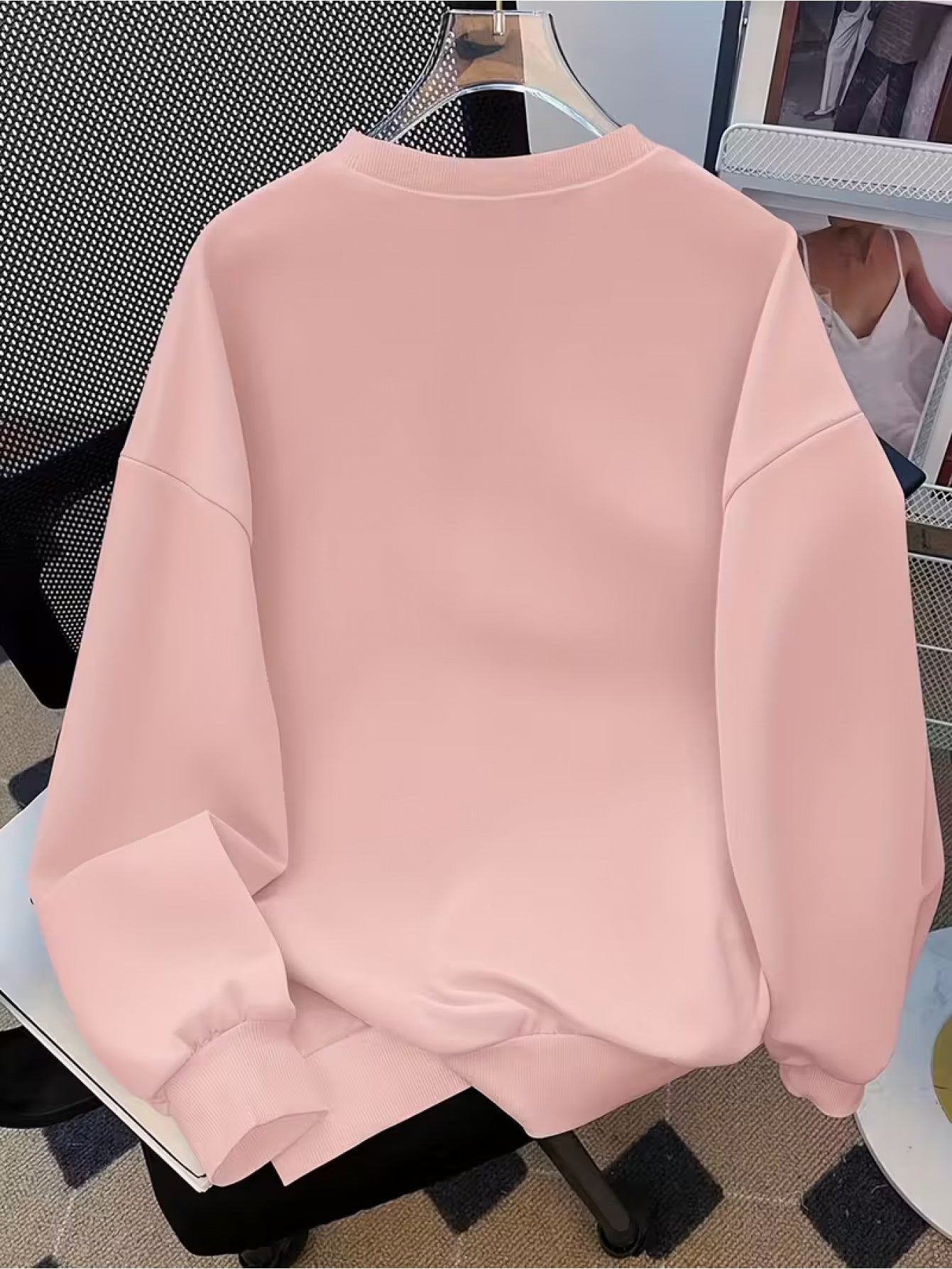 Two Piece Set For Girls Aged 3 To 12 Sweatshirt And Flared Pants 3D Printed Kpop Pattern Machine Washable Polyester