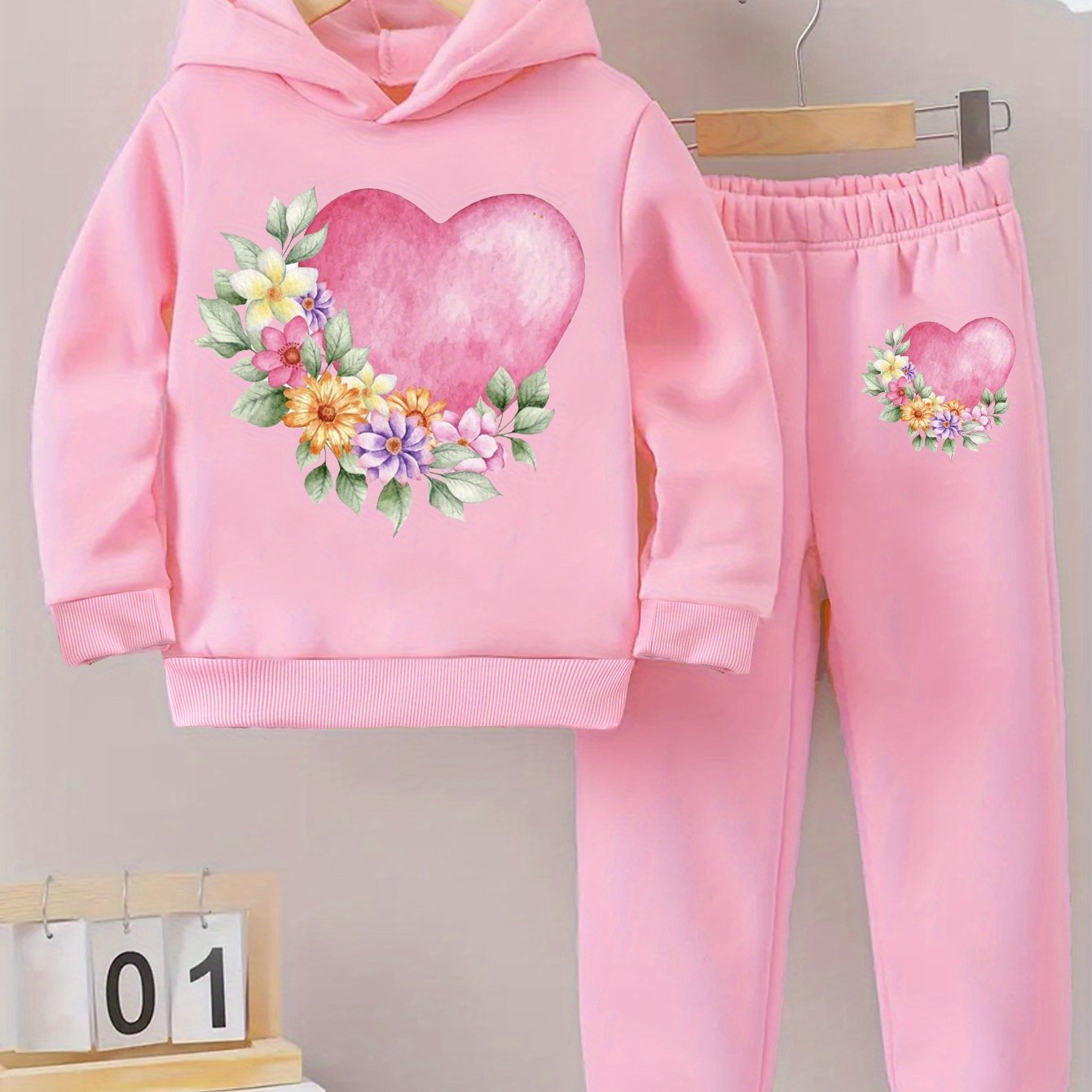 Toddler Girl Love Bear Print Hoodie Set, Autumn/ Winter, for Outdoor
