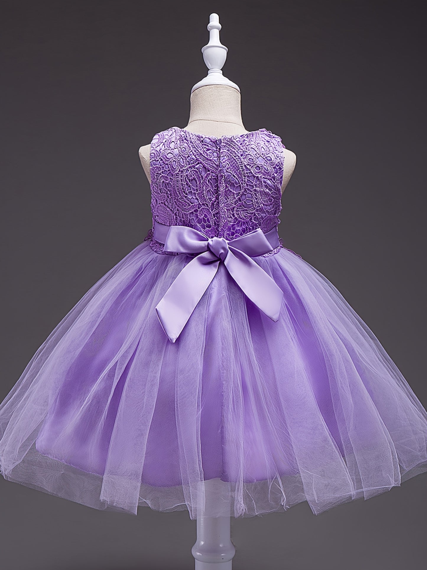 Girls Lace Embroidered Dress With Bow Waist And Mesh Skirt