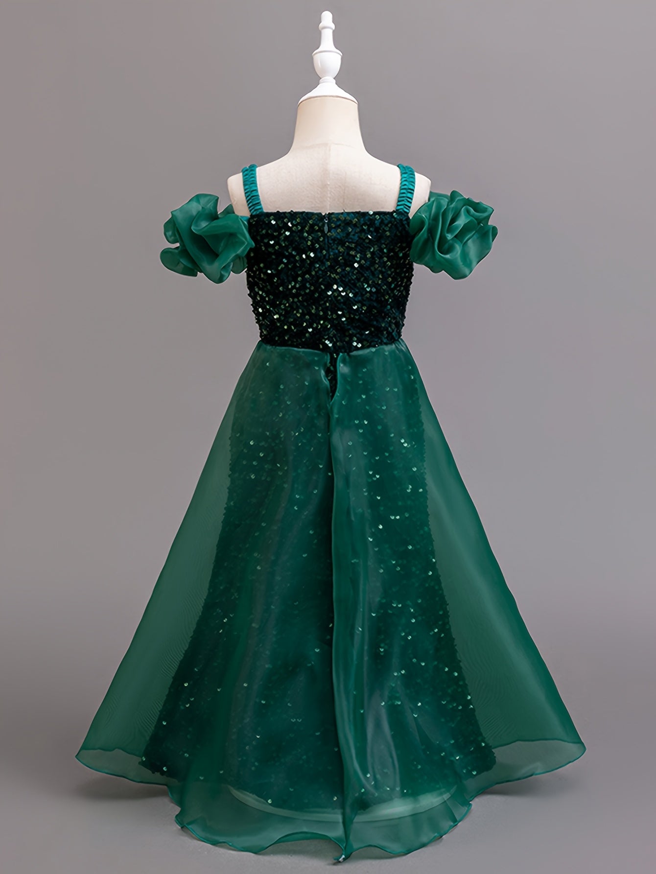 Girls Princess Gown With Off-Shoulder Puff Sleeves Tulle Train