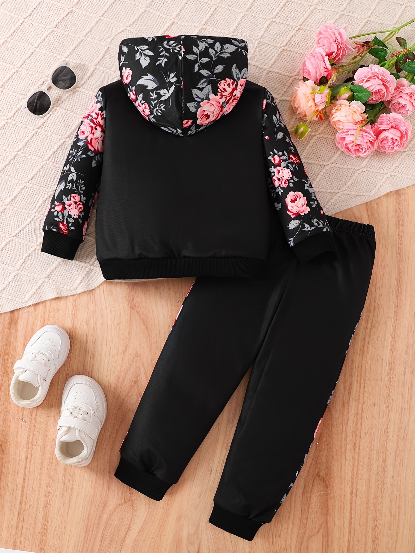 Kids' Autumn Sweatshirt Set, Newborn Long-Sleeve Two-Piece Outfit for Girls with Printed Hoodie + Casual Pants