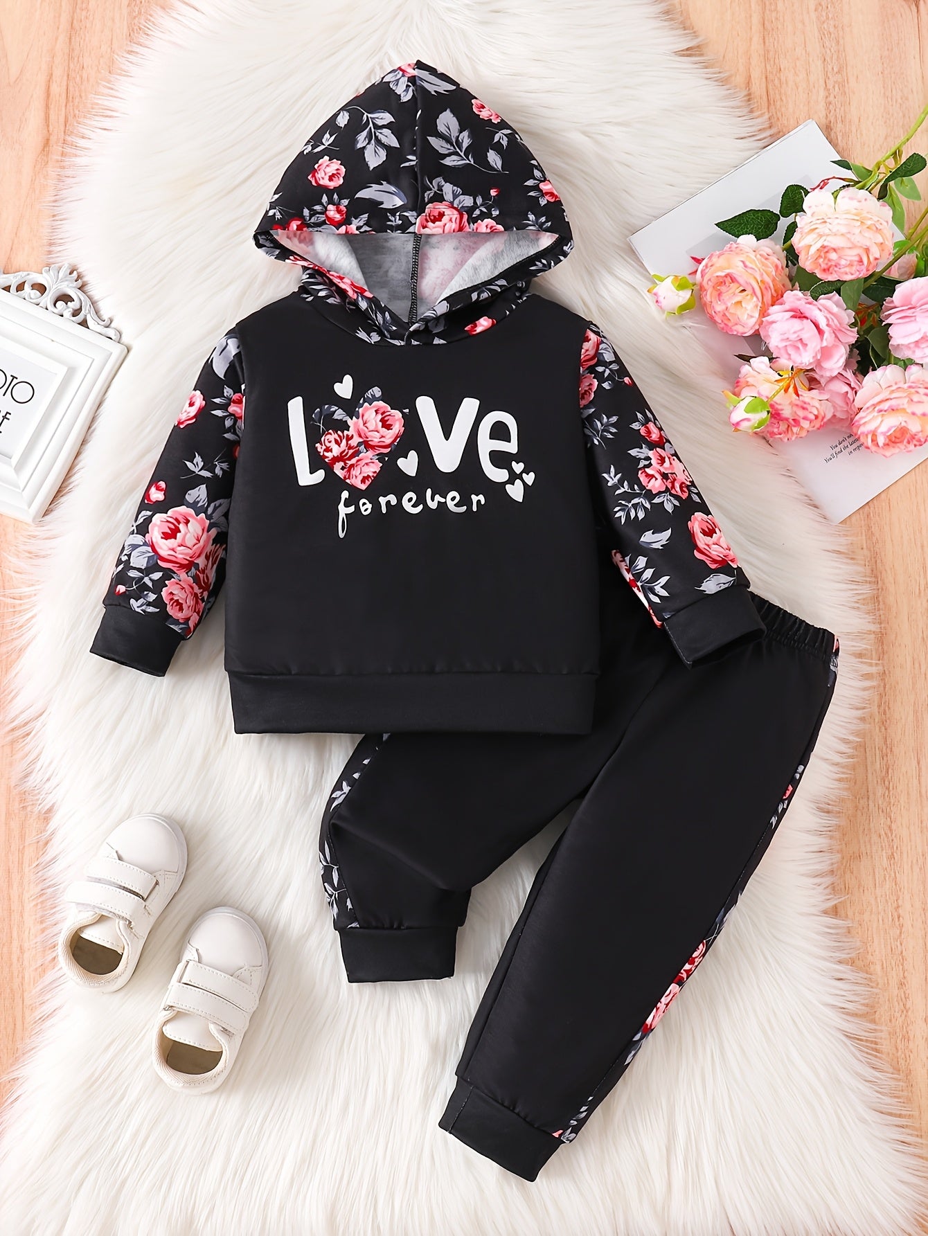 Kids' Autumn Sweatshirt Set, Newborn Long-Sleeve Two-Piece Outfit for Girls with Printed Hoodie + Casual Pants