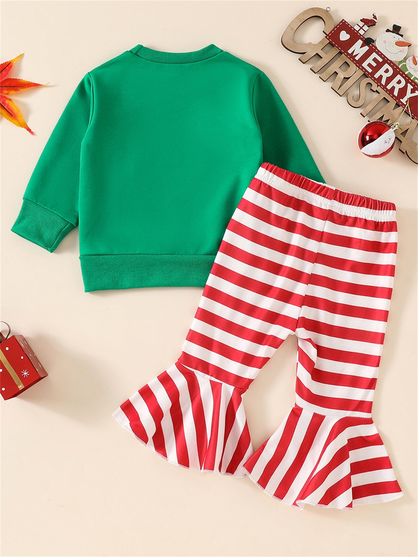 2pcs Toddler Girl Christmas Outfit Set - "Candy Cane Cutie" Letter Print Sweatshirt & Red & White Striped Flare Pants, Casual Long Sleeve & Round Neck, Perfect for Holiday Wear, Christmas Clothes, Best for Christmas, for Outd