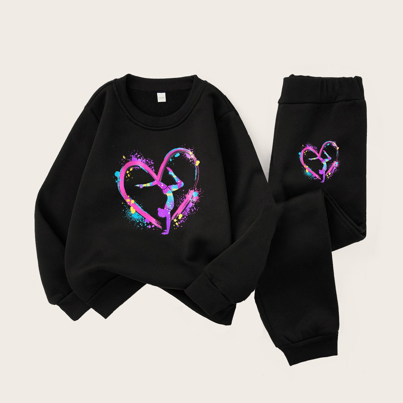 Girls' Cozy Gymnastics Watercolor Print Sweatshirt Set - Black with Vibrant Heart Design, Perfect for Outdoor Activities, Casual Wear, Allseason Comfort, Gymnastics Outfit|Playful Print|Stretchy Fabric